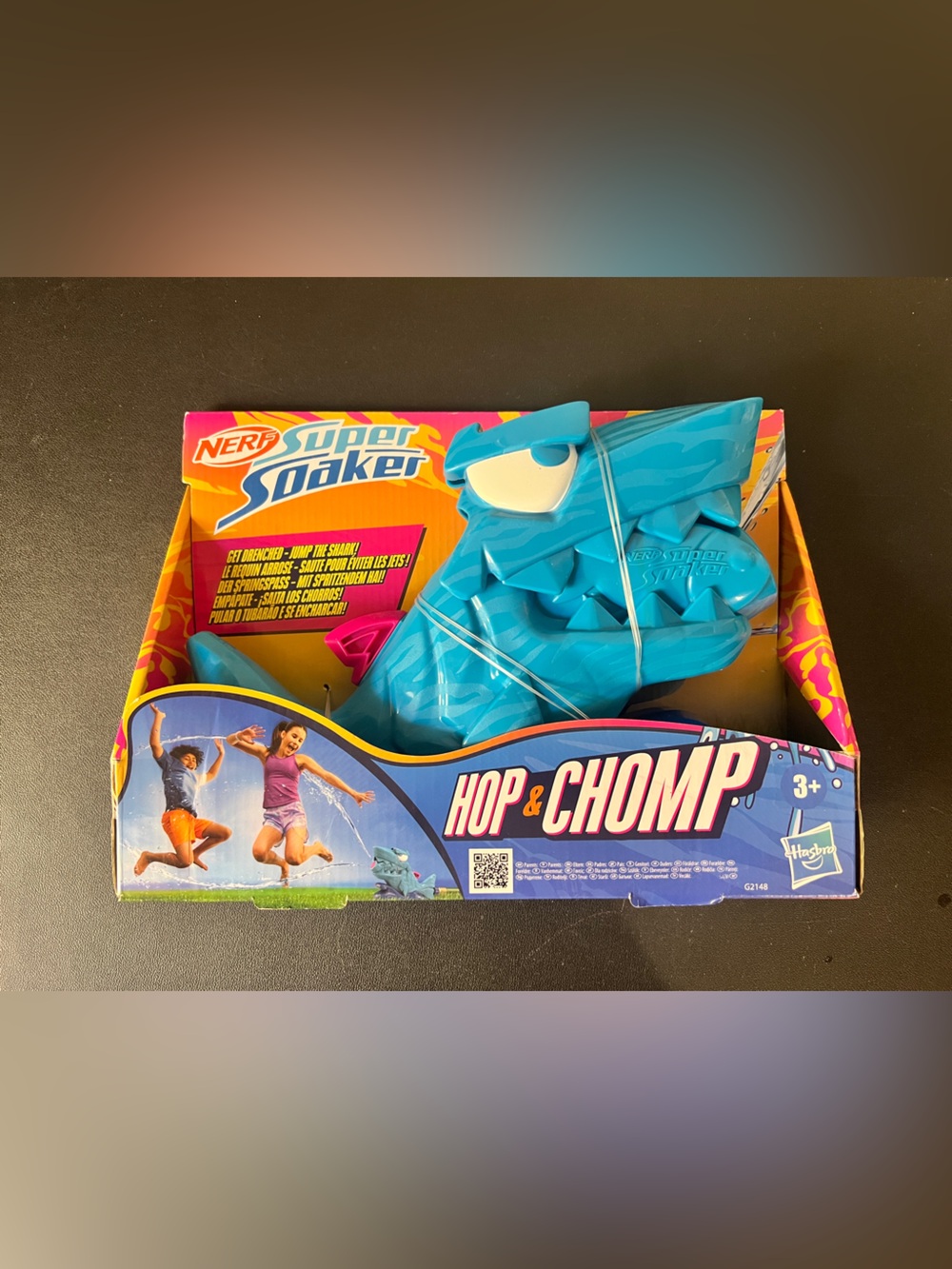 NERF Super Soaker Hop & Chomp Shark Water Squirt Blaster, Ages 3+ (G2148)